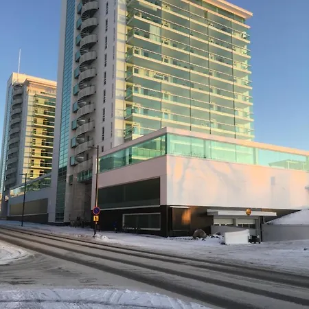 Cozy 1br Lux 10, Huge Balcony Apartmán Oulu
